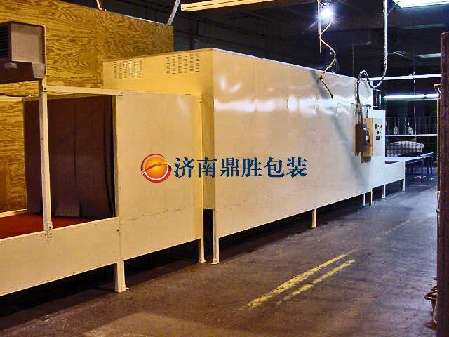 托盘收缩机现场