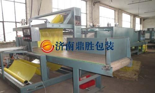 岩棉保温材料包装机现场