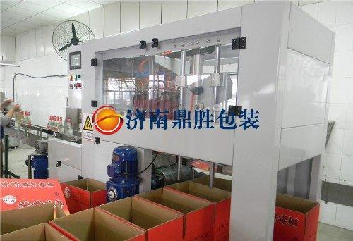 玻璃瓶抓取装箱机